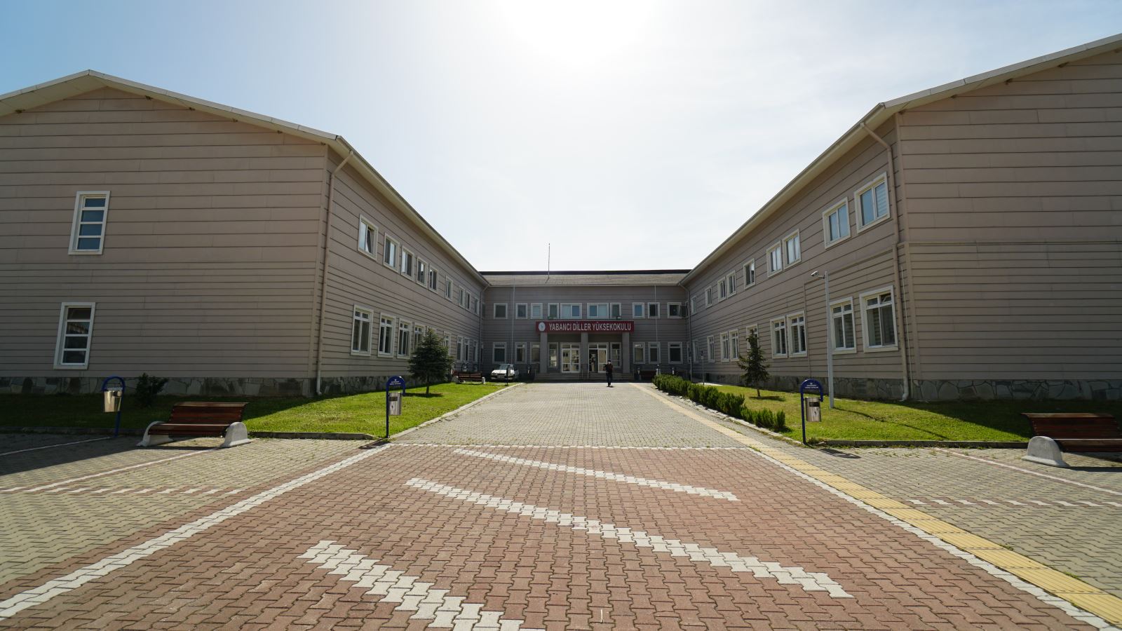 Yalova Niversitesi